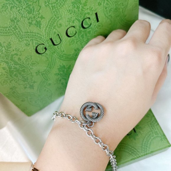 💎✨AUTHENTIC✨💎 Gucci bracelet - Picture 6 of 9